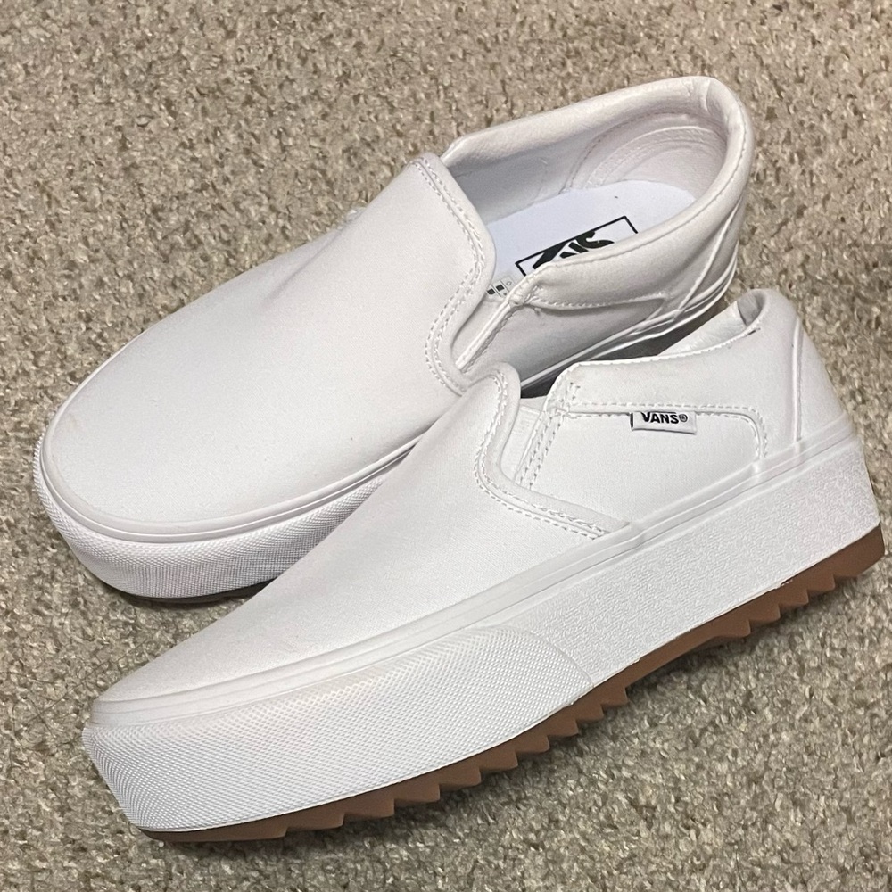 Vans Women’s White Platform Slip-Ons SZ9 New